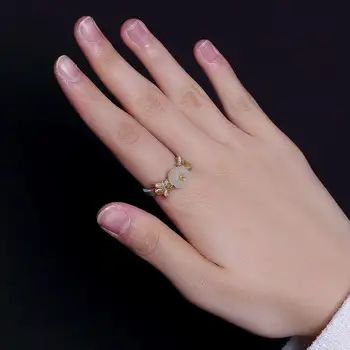 Hetian Jade Ring Kvinders S925 Sterling Sølv Retro Mode Elegance Hvid Jade Lotus Personlighed Bee Åbning Silver Ring