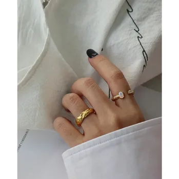 Personlighed 925 Sterling Sølv Ringe Retro Enkel og luksuriøse tekstur opal Kvindelige Ring vintage Style Ring i Sølv 925 Smykker