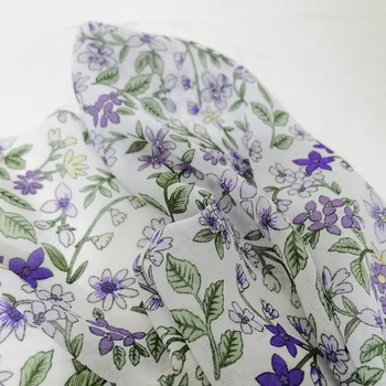 En meter SummerPearl garn Chiffon stof Plante lilla blomster Print tissu Kjole skjorte syning
