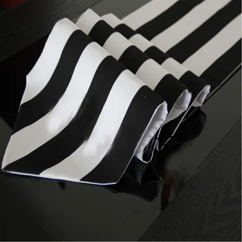 Sort Hvid bordløbere Moderne Strip Luksus Bed Runner Klud Elegante Rektangel Blød Silke Spise Dekoration til Bryllup