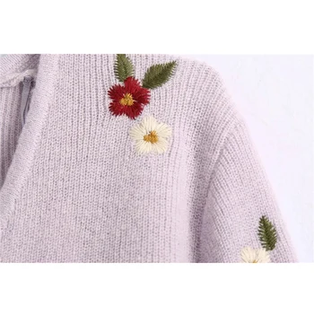 2021 Foråret cardigan kvinder vintage blomster broderet sweater med lange ærmer strikket beskåret cardigan koreanske v-hals sweater lilla