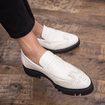 2019 hot brand herresko af høj kvalitet Oxford sko Britisk stil mænds læder kjole sko business flade sko uden snørebånd