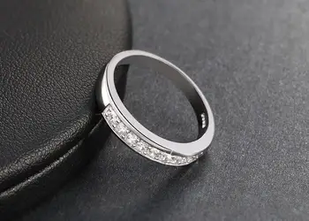 Luksus Diamant Ring i 14K Guld Øreringe Ringe til Dame Skinnende Diamant Engagement Jubilæum Enkle Stil Evige Fine Smykker Gaver