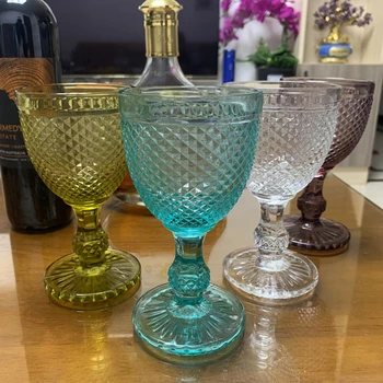 Mini Diamanter Relief Vin Glas Pokal Cup 2 stk / meget Farve, Retro, Juice, Drikke Kop Spiritus bryllupsfest Vin Briller 300ml