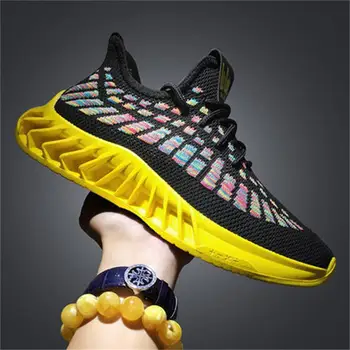 2021 Nye herre Letvægts løbesko Sommeren Ultra-let Åndbar Sneakers Shoes De Mujer Walking Sko Sneakers NanX473