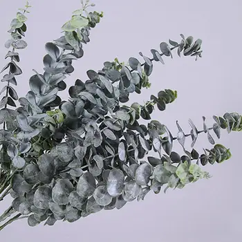 1Pc Kunstig Blomst Attrractive Dekoration Plast 3 Grene Eucalyptus Blade Falske Anlæg til Bryllup