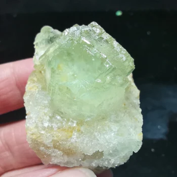 42.5 gNatural sjældne græs grøn fluorit mineral prøve sten cluster healing krystal sten dekoration KVARTS PERLE