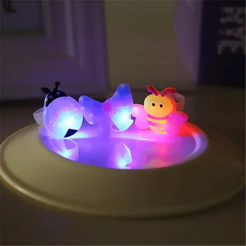 Børn Tegnefilm LED Blinkende Lys Op Lysende Fingerringe Elektroniske Jul Halloween Sjovt Legetøj Gaver til Børn 10stk/masse